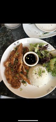Yellowfinn Grill & Sushi Bar by null