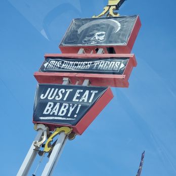 Mis Pinchis Tacos - Signage - Mexican Near Me - Yermo, California Mis Pinchis Tacos - Signage - Mexican Near Me - Yermo, California