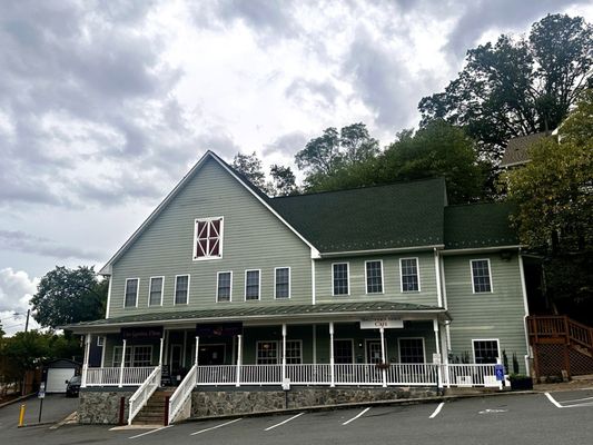 The Golden Plum by null