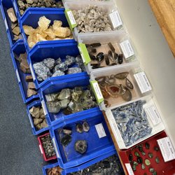 Crystal Cave Rock & Gem Shop