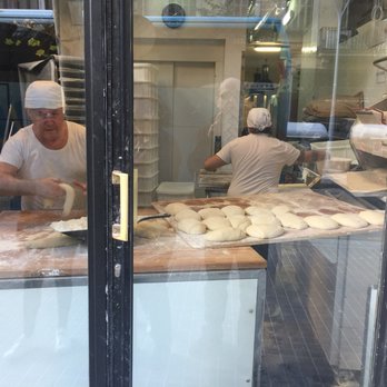 Baluard - Bakeries Near Me - Barcelona, B