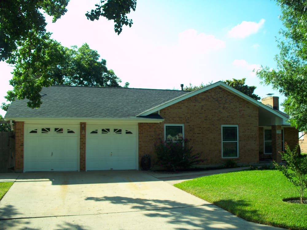 Slide of Shamrock Roofing