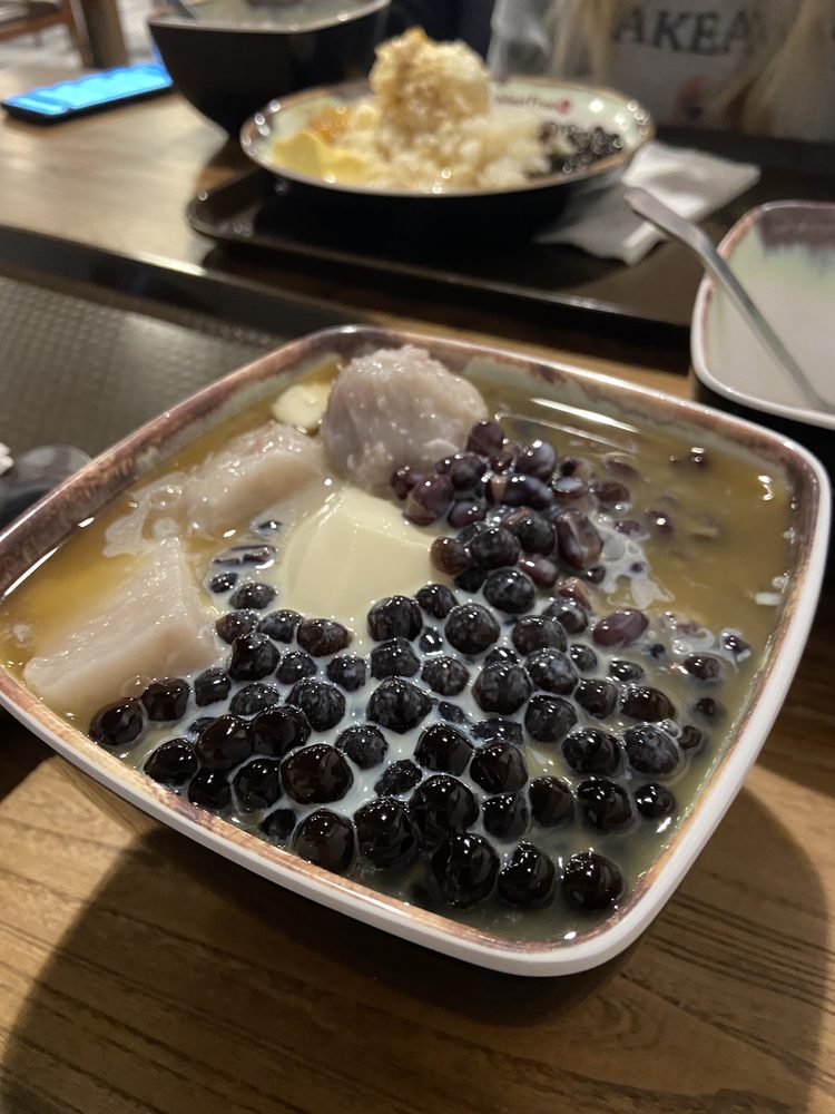 MEET FRESH Updated September 2024 2077 Pembina Highway, Winnipeg