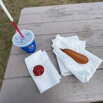 Sully's Drive-In - Fast Food Near Me - Forks, Washington