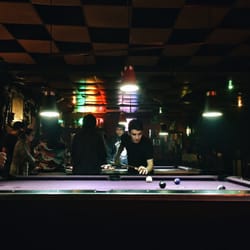 Barrabás - Consta con dos mesas de pool