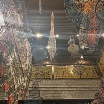 Mitr Thai - Ambient lighting - Thai Near Me - New York, New York