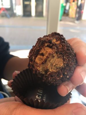 Puccini Bomboni by null