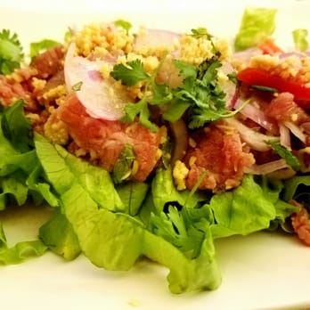 Le Prali - Beef salad - Pan Asian Near Me - Sens, 89 Le Prali - Beef salad - Pan Asian Near Me - Sens, 89