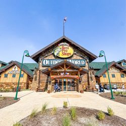 Bass Pro Shop