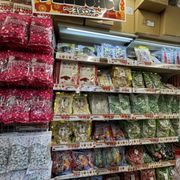 どんきほーて ドン・キホーテ梅田本店】アクセス・営業時間・料金情報