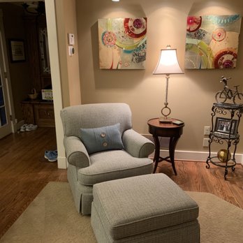 Blawnox Custom Upholstery - Furniture Reupholstery Near Me - Pittsburgh, Pennsylvania