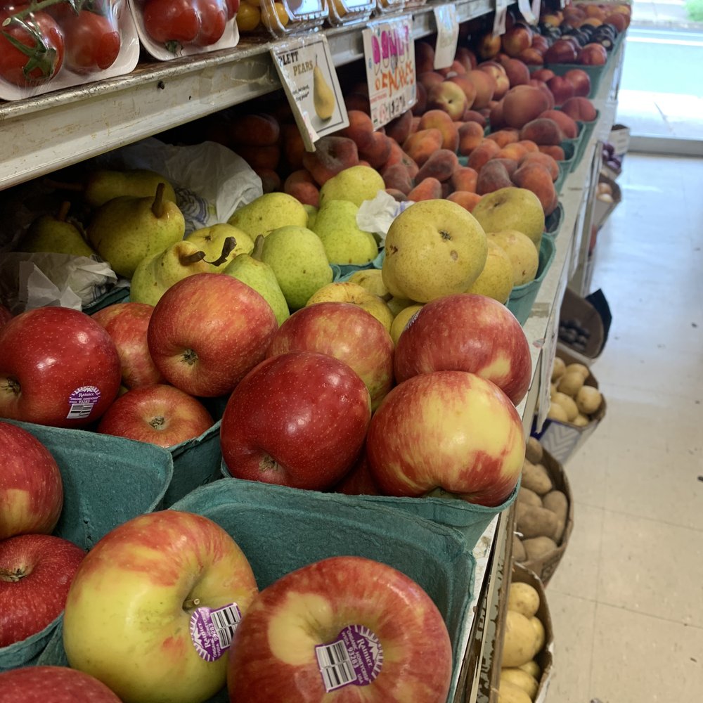 HUTCHINSON FARMS Updated August 2024 10 Photos 833 Post Rd