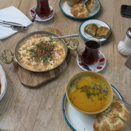 Menemem eggs and lentil soup
