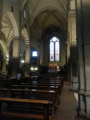 Basilica di Santa Trinita by null