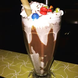 Tinseltown - Cookies and cream