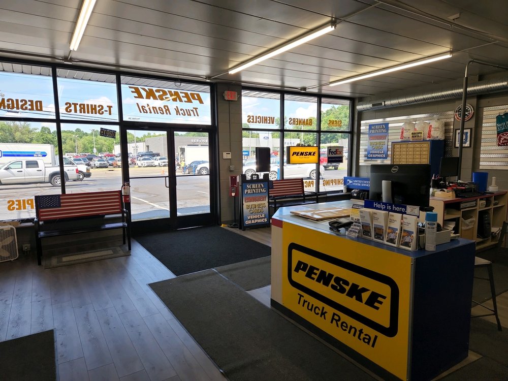 TALLMADGE SHIP CENTER Updated June 2024 13 Photos 431 B West Ave