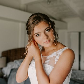 Elizabeth Root Makeup - Makeup Artists Near Me