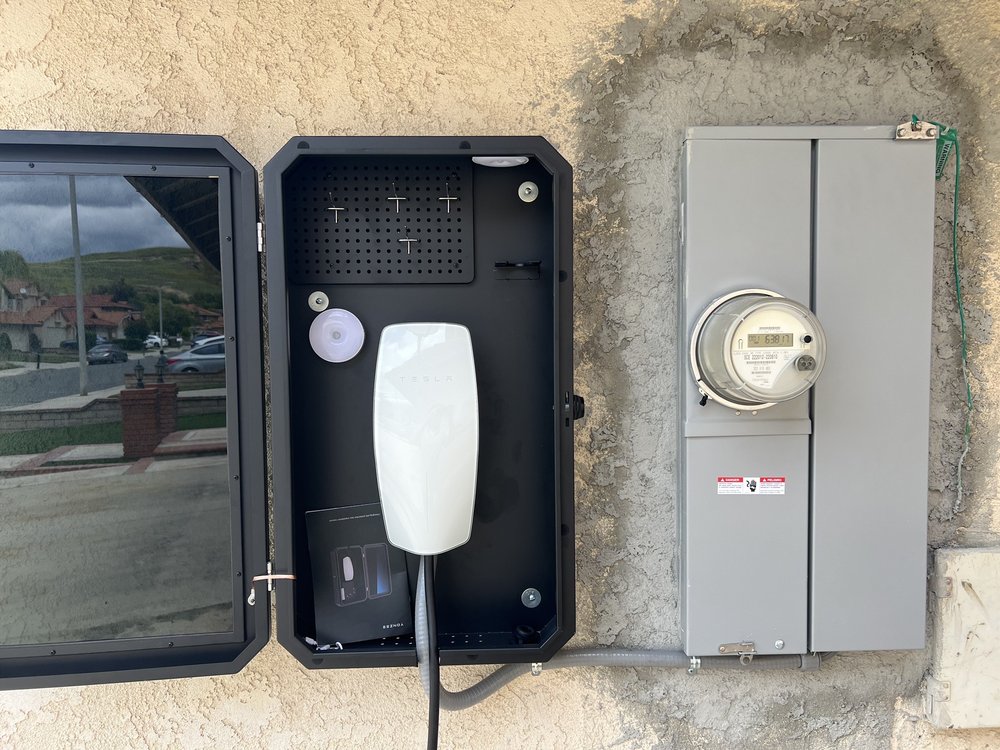 Slide of Flo Electric
