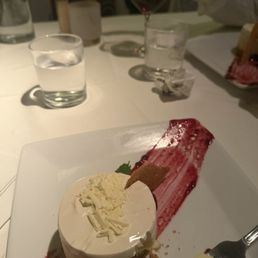 White Chocolate Cheesecake White Chocolate Cheesecake