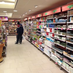 Holland & Barrett