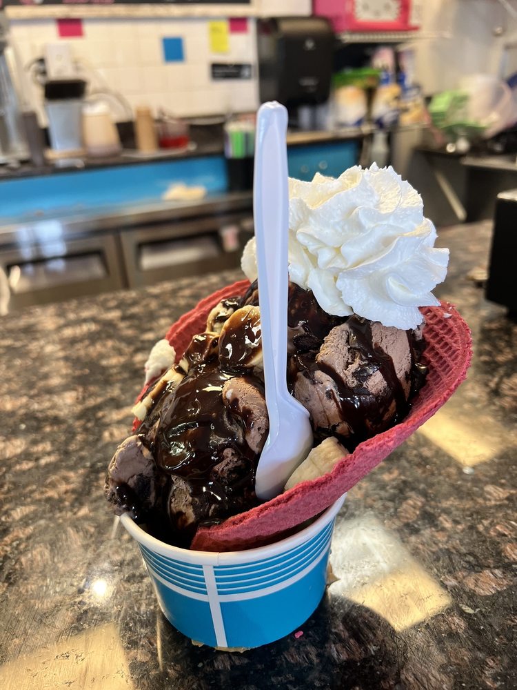 PINK MAMA’S ICE CREAM Updated October 2024 90 Photos & 81 Reviews