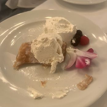 Wolfgang's Steakhouse - Apple Strudel a' la mode - Steakhouses Near Me - Kihei, Hawaii Wolfgang's Steakhouse - Apple Strudel a' la mode - Steakhouses Near Me - Kihei, Hawaii