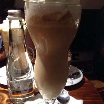 Kawiarnia Karmello - Hazelnut iced coffee - Cafes Near Me - Kraków, Massachusetts Kawiarnia Karmello - Hazelnut iced coffee - Cafes Near Me - Kraków, Massachusetts