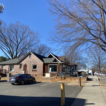 Undercurrent Coffee - outdoor view from right side - Coffee & Tea Near Me - Charlotte, North Carolina Undercurrent Coffee - outdoor view from right side - Coffee & Tea Near Me - Charlotte, North Carolina