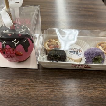 Dipped by Dee - Desserts Near Me - Aiea, Hawaii