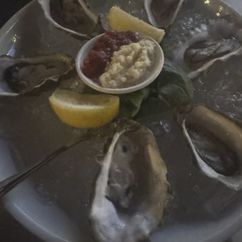Mitch's on El Paseo - Oysters - Seafood Near Me - Palm Desert, California