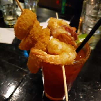 Score on King - Sports Bars Near Me - Toronto, Ontario