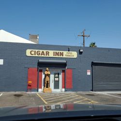 Cigar Inn - Storefront