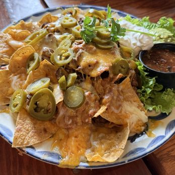Casa Guadalajara - Nachos Supremo with carne asada - Mexican Near Me - San Diego, California Casa Guadalajara - Nachos Supremo with carne asada - Mexican Near Me - San Diego, California