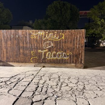 777 Mini Tacos & Birria - Wall - Food Trucks Near Me - San Antonio, Texas 777 Mini Tacos & Birria - Wall - Food Trucks Near Me - San Antonio, Texas
