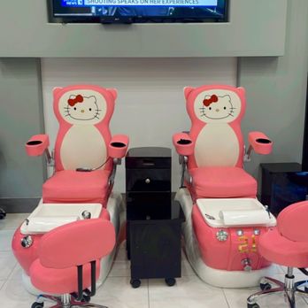 Modish Nail Bar - Nail Salons Near Me - Dallas, Texas