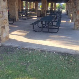 Lots Of Picnic Tables Lots Of Picnic Tables