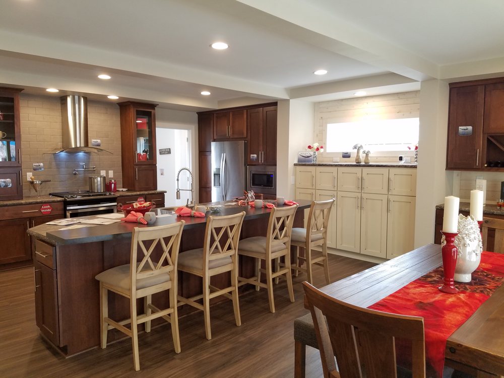 BLACK’S HOME SALES Request Information 3750 Walton St, Osceola