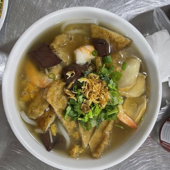Phuong & Food - Excellent Banh Canh Cha Ca! - Vietnamese Near Me - Arlington, Texas