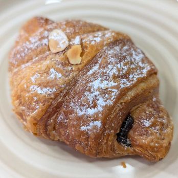 85°C Bakery Cafe-Salmon Creek - Chocolate Croissant (pain au chocolat) - Coffee & Tea Near Me - Vancouver, Washington