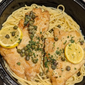 Bertucci's Italian Restaurant - Chicken Piccata - Italian Near Me - Braintree, Massachusetts Bertucci's Italian Restaurant - Chicken Piccata - Italian Near Me - Braintree, Massachusetts