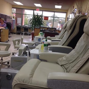LA Perfection Nails - Nail Salons Near Me - Spotswood, New Jersey