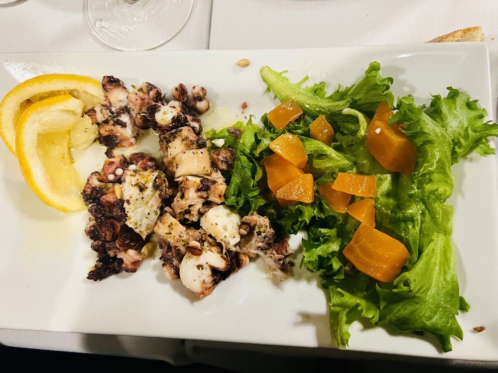 ELENI’S RESTAURANT 31 Photos & 32 Reviews 920 Main St, Woburn