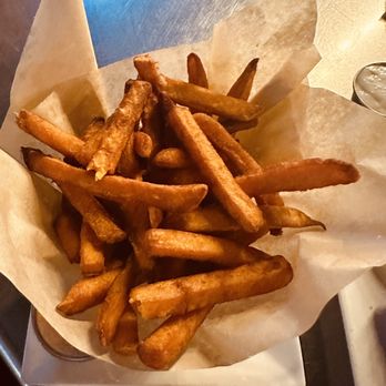 Pickett’s Village Bar - Sweet potato fries - Chicken Wings Near Me - Maplewood, New Jersey Pickett’s Village Bar - Sweet potato fries - Chicken Wings Near Me - Maplewood, New Jersey