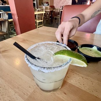 Lola's Mexican Cuisine - $5 margaritas on Mondays - Mexican Near Me - Long Beach, California Lola's Mexican Cuisine - $5 margaritas on Mondays - Mexican Near Me - Long Beach, California