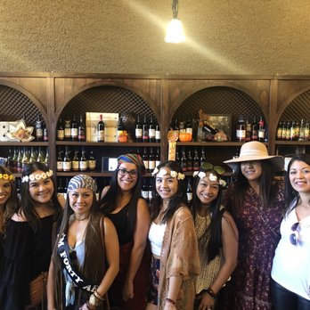 Van'N Boozy - Group pic with the greatest host, Perla! - Wine Tours Near Me - Temecula, California Van'N Boozy - Group pic with the greatest host, Perla! - Wine Tours Near Me - Temecula, California