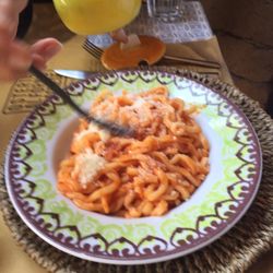 Al Forno di Agnese - Housemade pasta (egg free) in a luscious sauce made with bacon, tomatoes and cheese