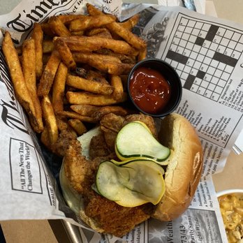 Claw Daddy's - Chicken Sandwich - Cajun/Creole Near Me - New York, New York