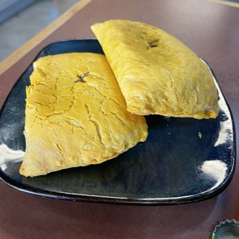 Reggae Pot - Beef patties - Caribbean Near Me - Centennial, Colorado