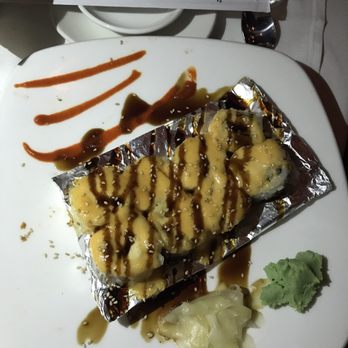 Peohe's - Volcano sushi roll (spicy tuna, ponzu sauce) - Seafood Near Me - Coronado, California Peohe's - Volcano sushi roll (spicy tuna, ponzu sauce) - Seafood Near Me - Coronado, California