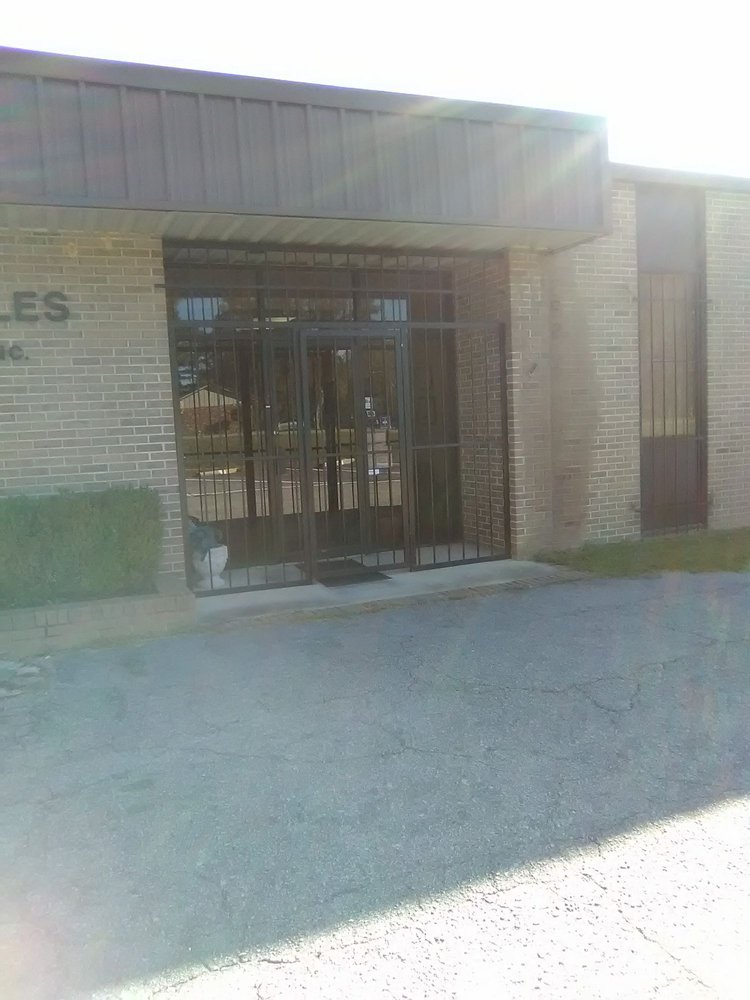 Slide of Clyde Nettles